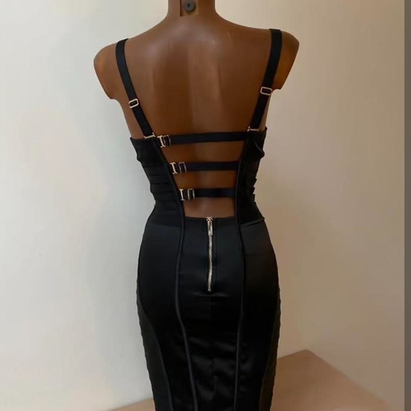 🖤 HB DRESS 🖤 - Picture 7 of 11